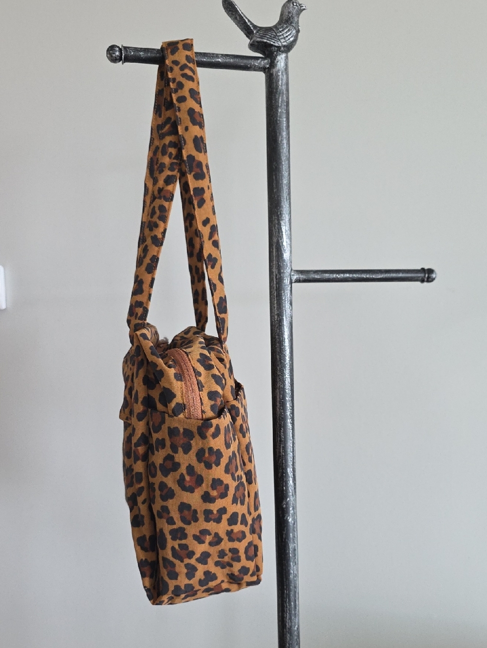 NWT Baggu Everyday Cloud Bag In Leopard - Picture 2 of 8